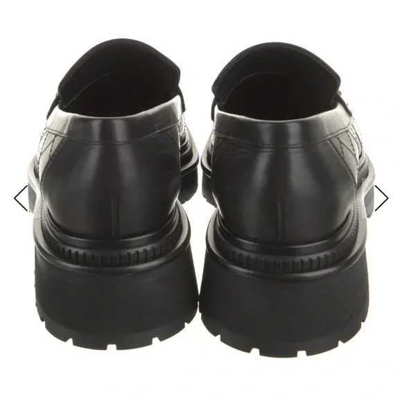 Chanel Interlocking CC Logo Loafers - Picture 4 of 5